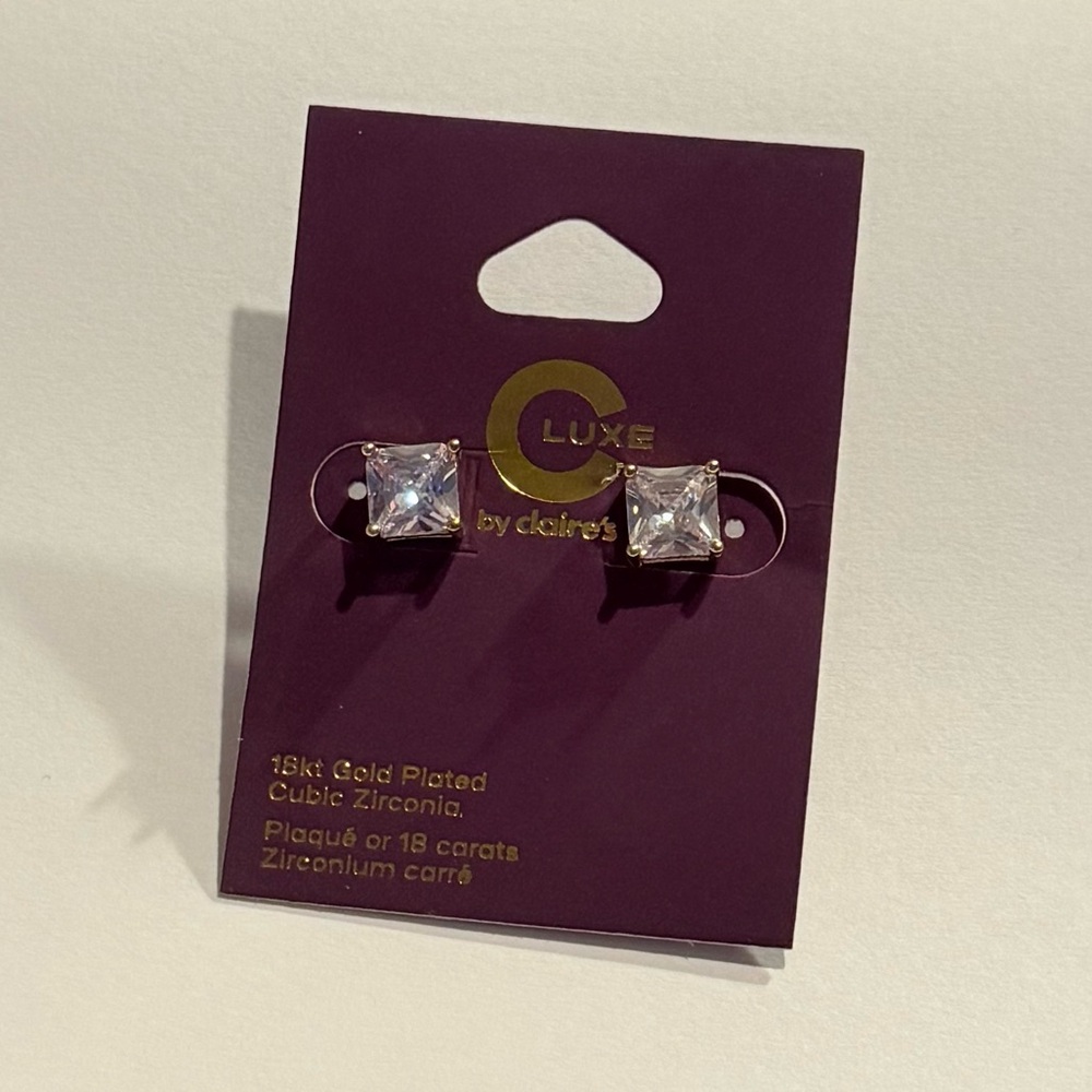 18kt gold plated NWT cubic zirconia earrings #26